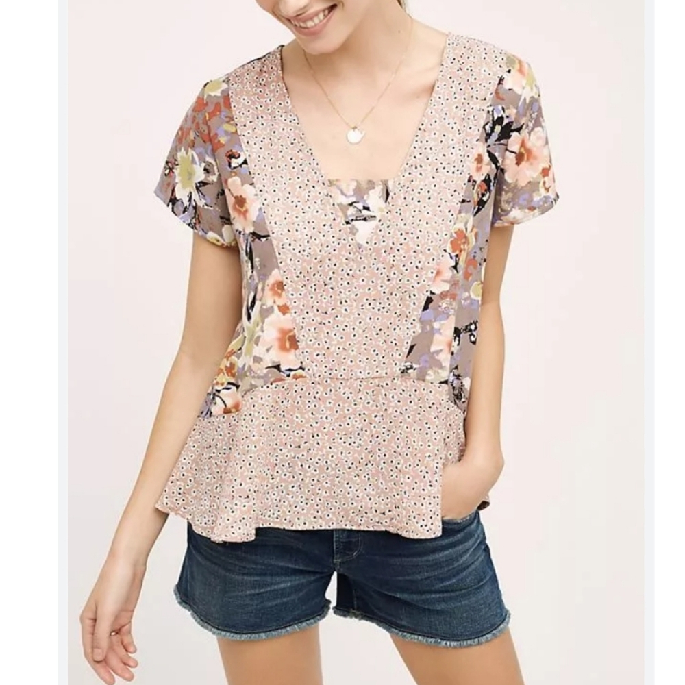 Anthro En Elle VERINA Peplum Floral Flowy V-Neck Short Sleeve Blouse L